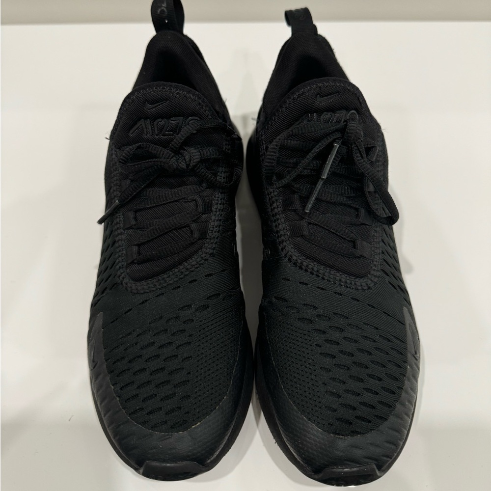Nike air max 270 size 7.5 women’s black